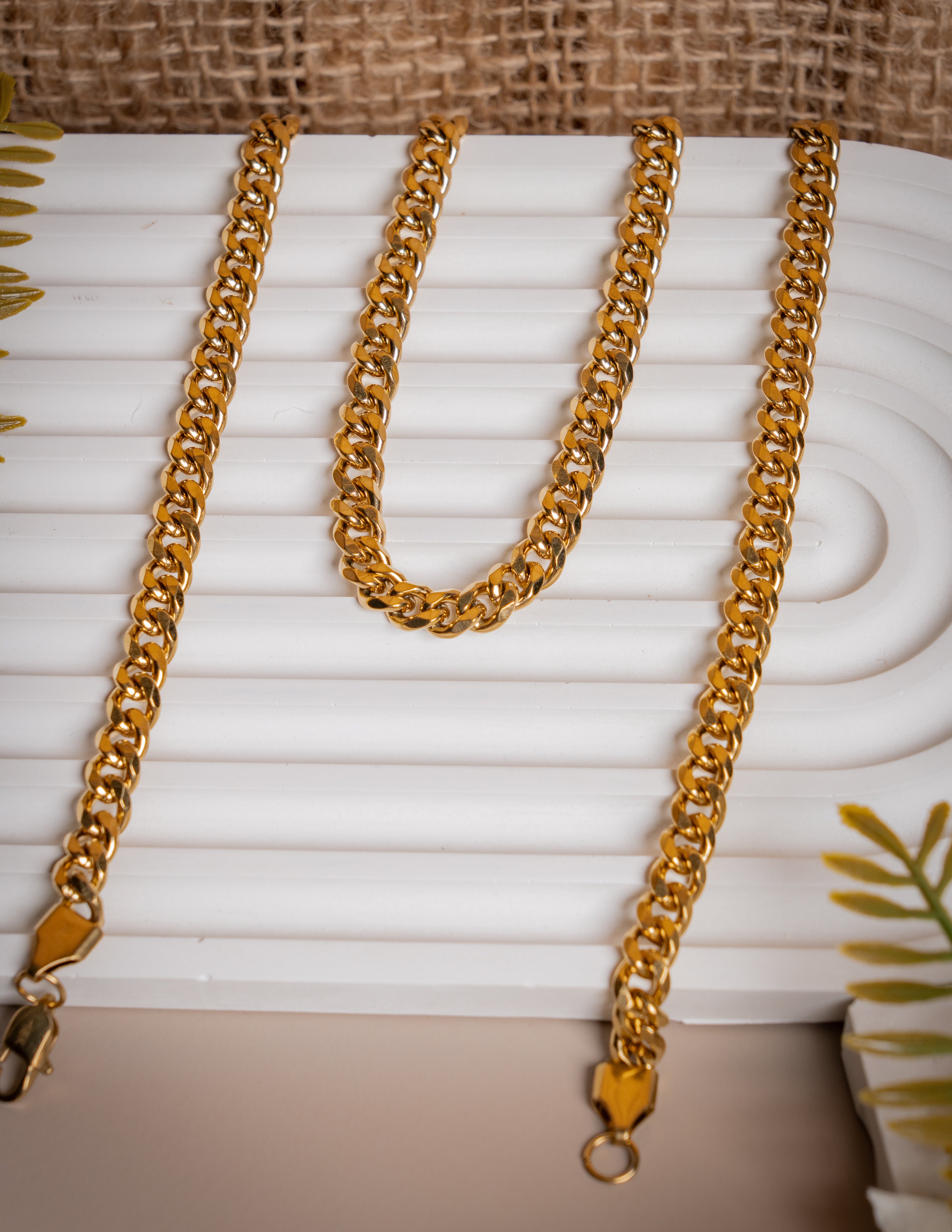 Cadena Cubana - Hombre