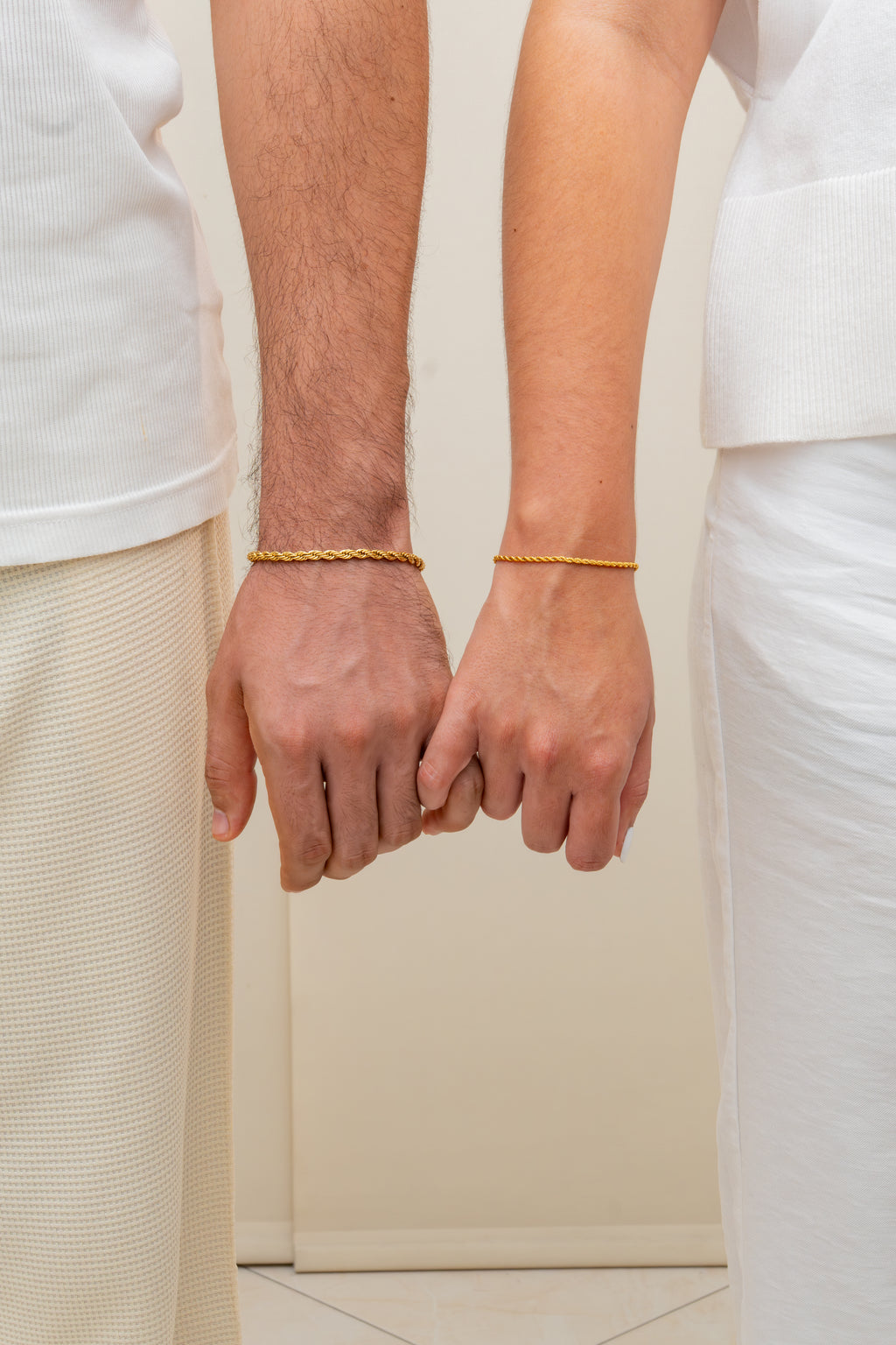 Combo Pareja Pulsos: Lazos Dorados