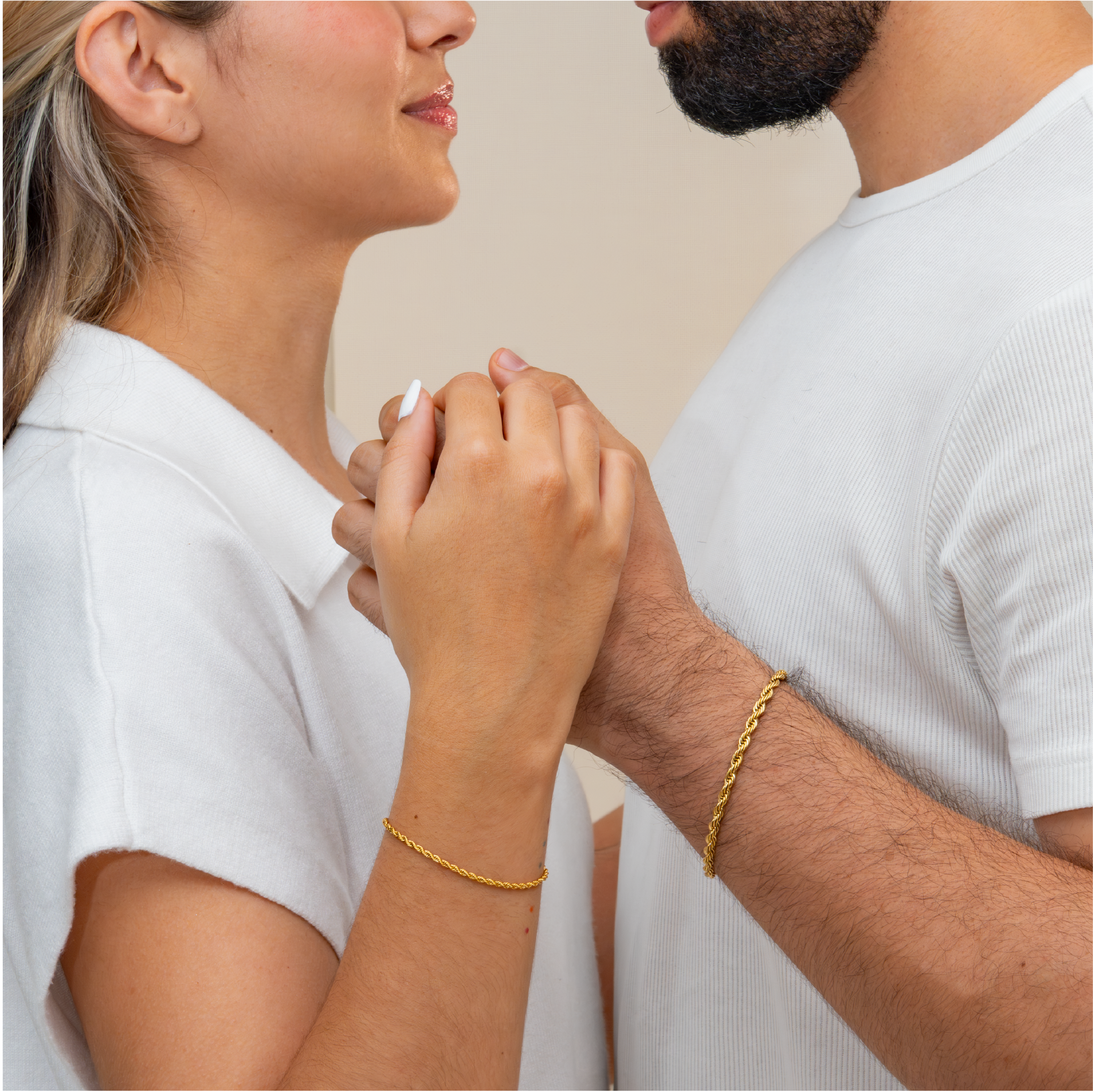 Combo Pareja Pulsos: Lazos Dorados